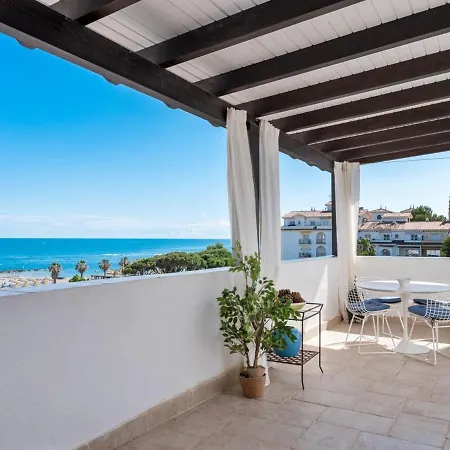 Frontline Mediterranean Escape Apartment *