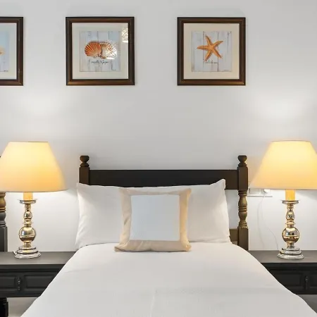 Frontline Mediterranean Escape Marbella