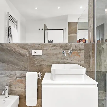 Frontline Mediterranean Escape 마르베야