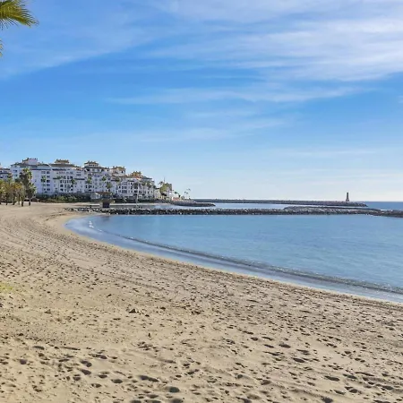 Frontline Mediterranean Escape Apartament Marbella