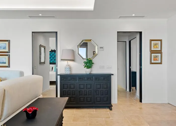 Apartment Frontline Mediterranean Escape