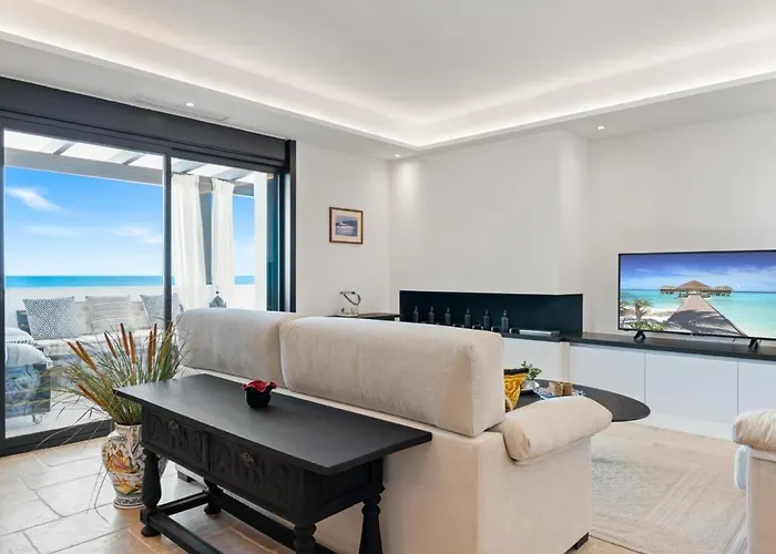 Apartment Frontline Mediterranean Escape *