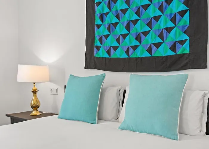 Frontline Mediterranean Escape *