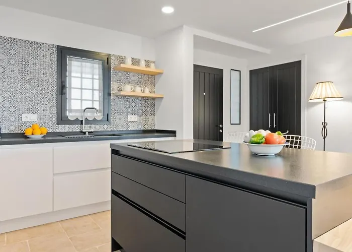 Frontline Mediterranean Escape