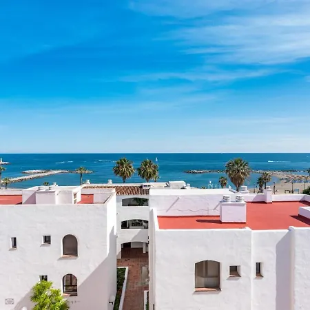 Frontline Mediterranean Escape Διαμέρισμα *